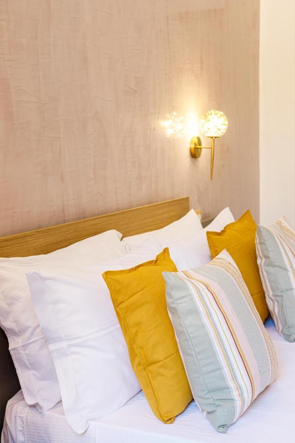 Erreggi Luxury Rooms Рим Екстер'єр фото