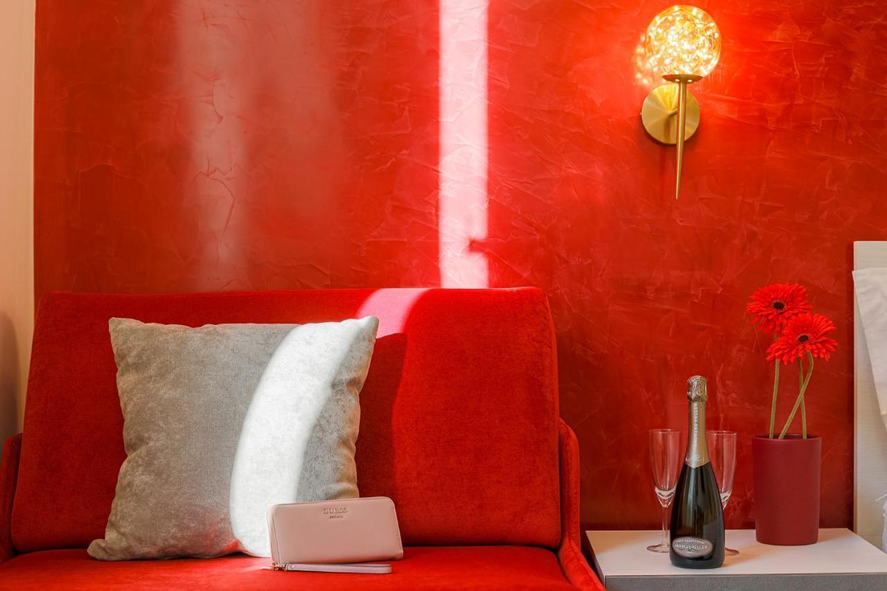 Erreggi Luxury Rooms Рим Екстер'єр фото